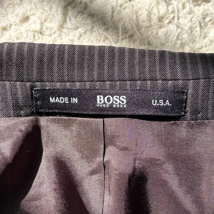 [SOLD OUT] Hugo Boss 휴고 보스 스프라이트 패턴 블레이져