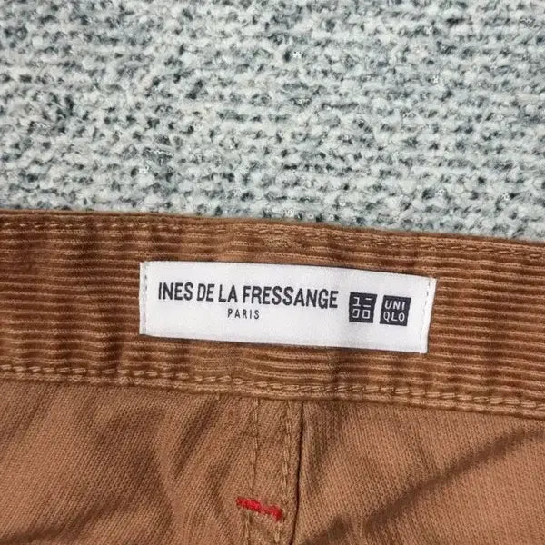 [BUNJANG] Uniqlo Brown Corduroy Bootcut Pants / 유니클로 브라운 부츠컷 코듀로이 팬츠 69