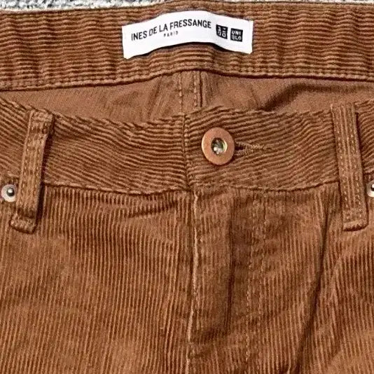 [BUNJANG] Uniqlo Brown Corduroy Bootcut Pants / 유니클로 브라운 부츠컷 코듀로이 팬츠 69
