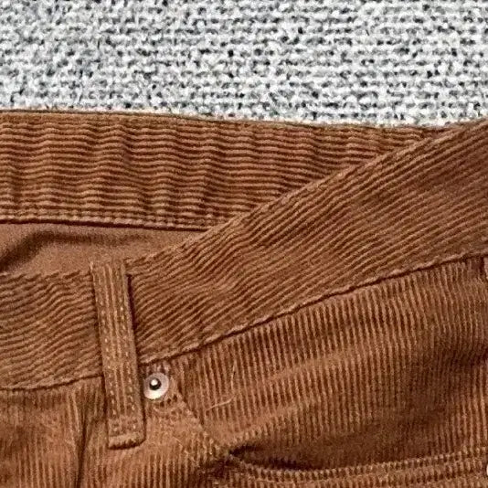 [BUNJANG] Uniqlo Brown Corduroy Bootcut Pants / 유니클로 브라운 부츠컷 코듀로이 팬츠 69