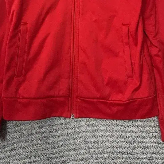 [SOLD OUT] 엄브로 프린팅 레드 빈티지 트랙탑 집업 90(M)