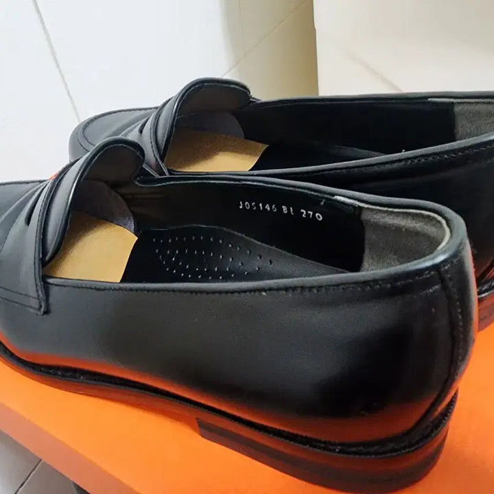 [BUNJANG] Josepht Daniel Loafer 270 Black / 조셉트 다니엘 로퍼 270 블랙