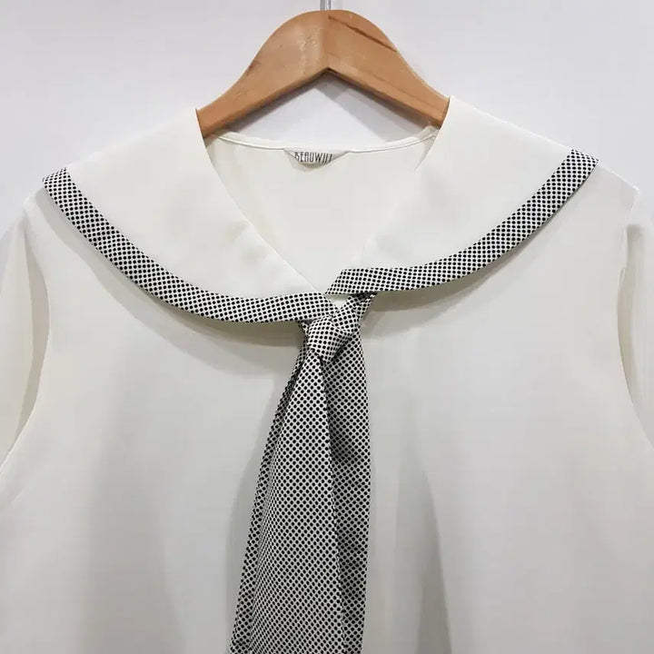 [SOLD OUT] JPN 빈티지 도트 타이 오피스룩 하객룩 긴팔 블라우스 여L Q433