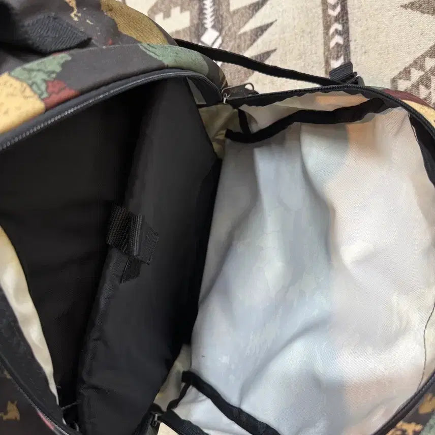 [BUNJANG] Eastpak Provider Camo Backpack / 이스트팩 프로바이더 카모 백팩