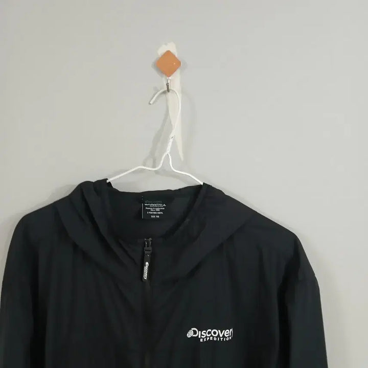 [SOLD OUT] 디스커버리 한겹 바람막이 정품 110