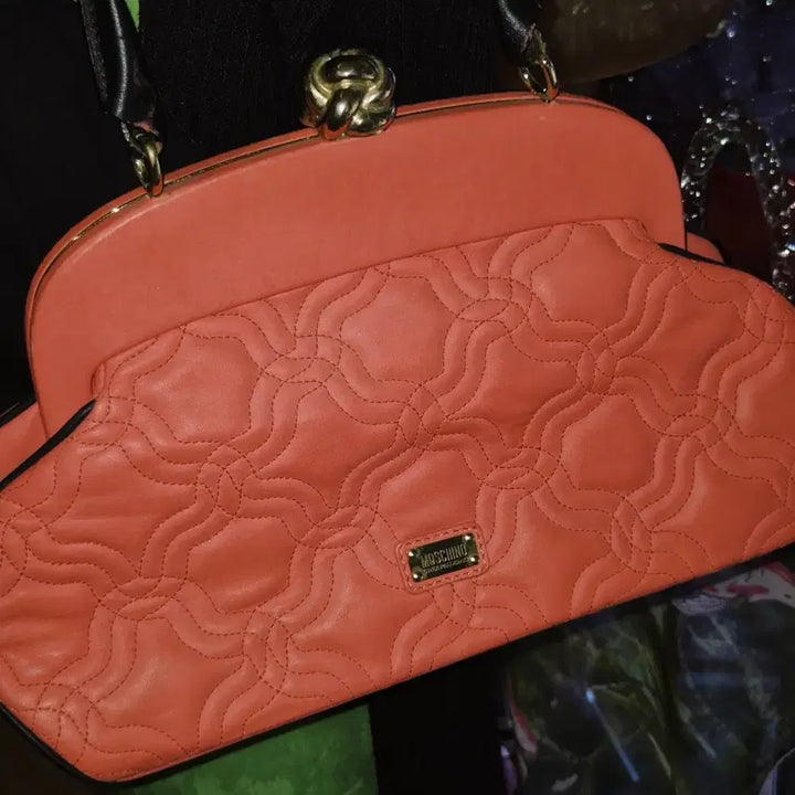 [BUNJANG] Moschino Cheap &amp; Chic Coral Leather Rose Handbag / 90s 모스키노 칩앤시크 코랄 레더 로즈 핸드백
