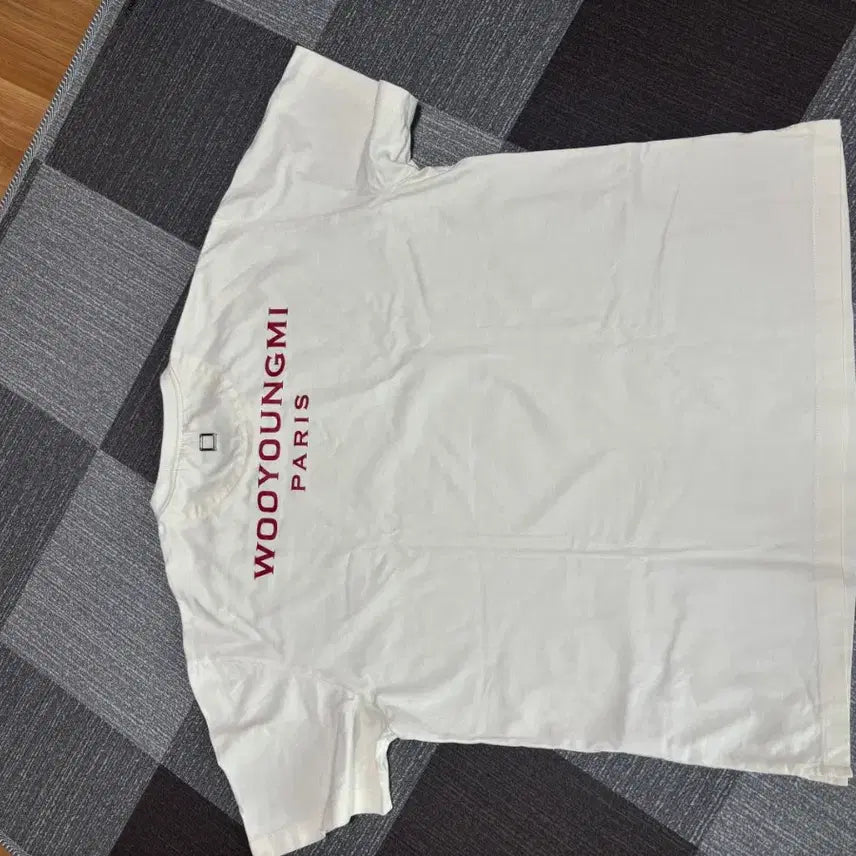 [BUNJANG] Wooyoungmi Ivory Logo Short Sleeve T-shirt / 우영미 레드 백로고 티셔츠 아이보리 48