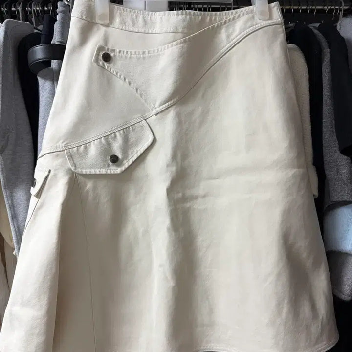 [BUNJANG] POTI Midi Skirt / POTI 포티 미디 스커트 M