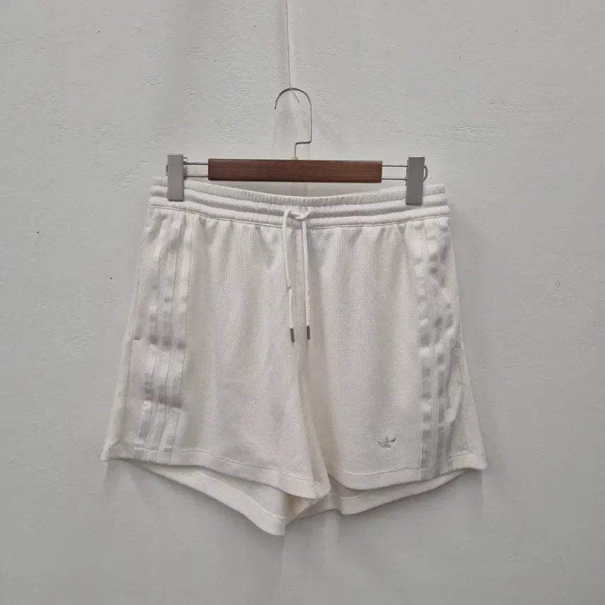 [BUNJANG] Adidas Adicolor Classic Waffle Shorts XL / 아디다스 아디컬러 클래식 와플 반바지 XL