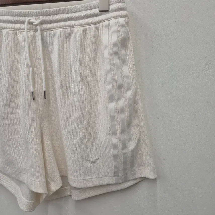 [BUNJANG] Adidas Adicolor Classic Waffle Shorts XL / 아디다스 아디컬러 클래식 와플 반바지 XL