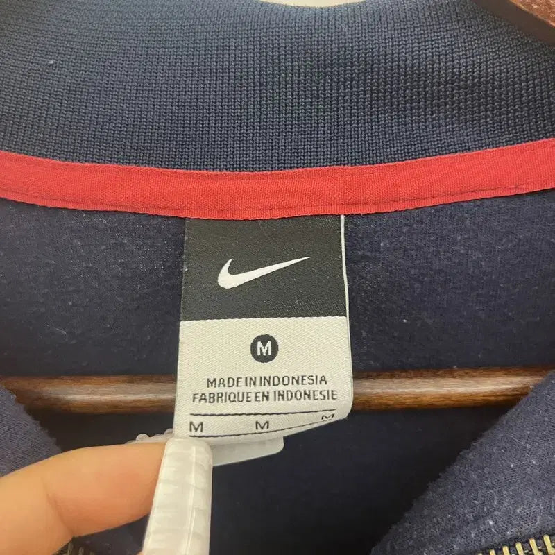 [BUNJANG] Nike Barcelona Retro Jersey Zip-Up M / 나이키 올드스쿨 레트로 바르셀로나 유니폼 져지 집업 M C10791