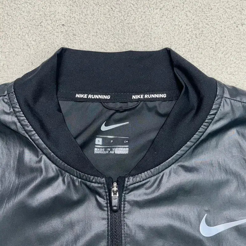[BUNJANG] Nike Swoosh Run Running Jacket S / 나이키 스우시 런 러닝 재킷 S