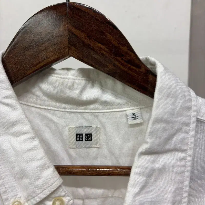 [BUNJANG] Uniqlo Casual Basic Pocket Shirt / (110) 유니클로 캐주얼 베이직 포켓 셔츠 남방