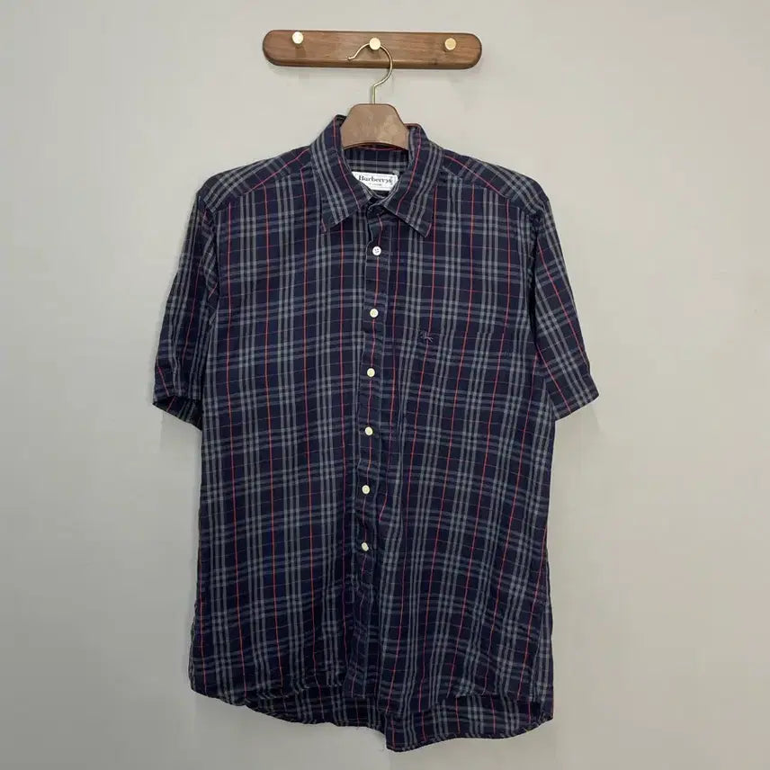 [SOLD OUT] 버버리 체크 반팔 셔츠 H2447