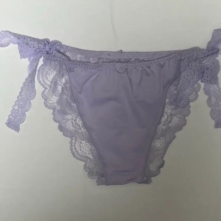 [SOLD OUT] 에메필 사이드 끈 하프백 팬티