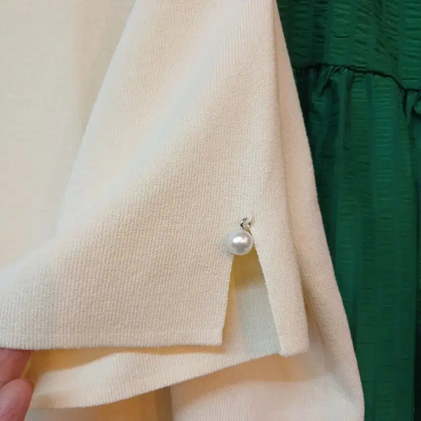 [SOLD OUT] Soos 반팔 니트 아이보리  L~XL정도