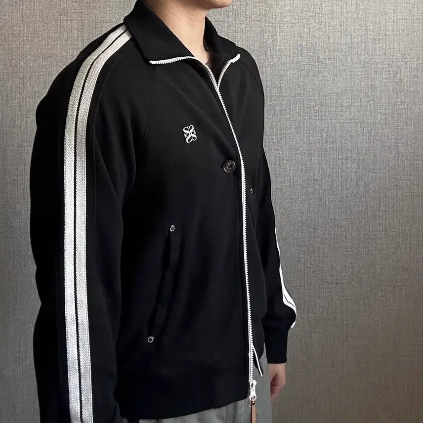 [SOLD OUT] SATUR 로턴 올데이 트랙 집업 자켓 L