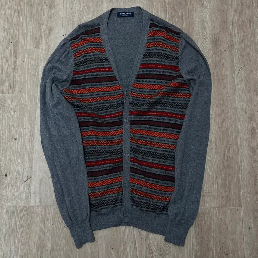 [BUNJANG] ZARA YOUNG Jacquard Knit Cardigan / ZARA YOUNG 모직 자카드 니트 가디건 L/100