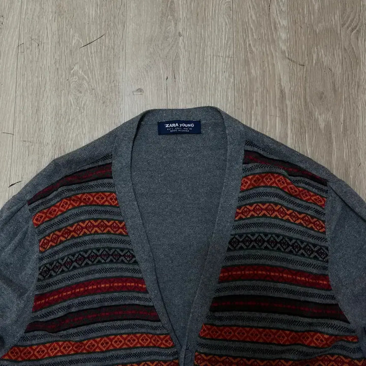 [BUNJANG] ZARA YOUNG Jacquard Knit Cardigan / ZARA YOUNG 모직 자카드 니트 가디건 L/100