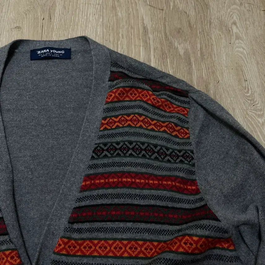 [BUNJANG] ZARA YOUNG Jacquard Knit Cardigan / ZARA YOUNG 모직 자카드 니트 가디건 L/100