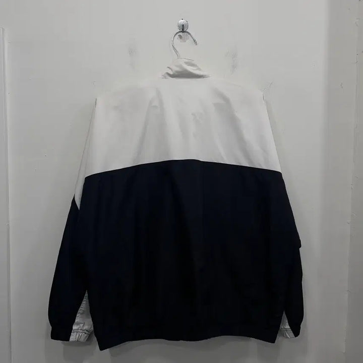 [BUNJANG] Fila Inner Mesh High Neck Windbreaker Jacket / 휠라 스포츠 이너메쉬 하이넥 바람막이