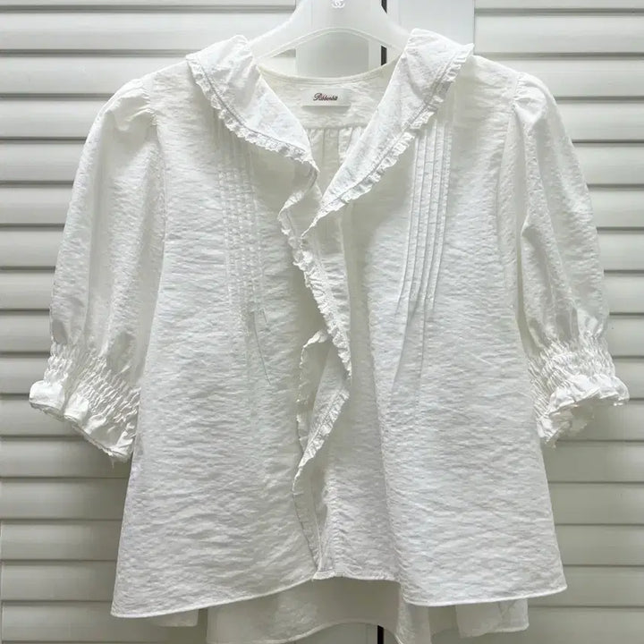 [SOLD OUT] 리본빛 Rosie Ruffle Blouse 로지러플블라우스