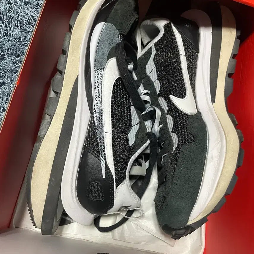 [BUNJANG] Nike Sacai VaporWaffle Sneakers / 나이키 사카이 베이퍼와플