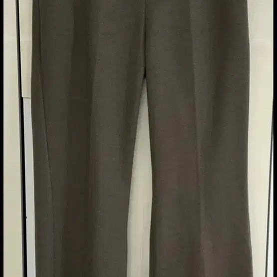 [BUNJANG] Semi Bootcut Fleece Slacks Khaki Brown S / 세미부츠컷 기모 슬랙스 카키브라운 S