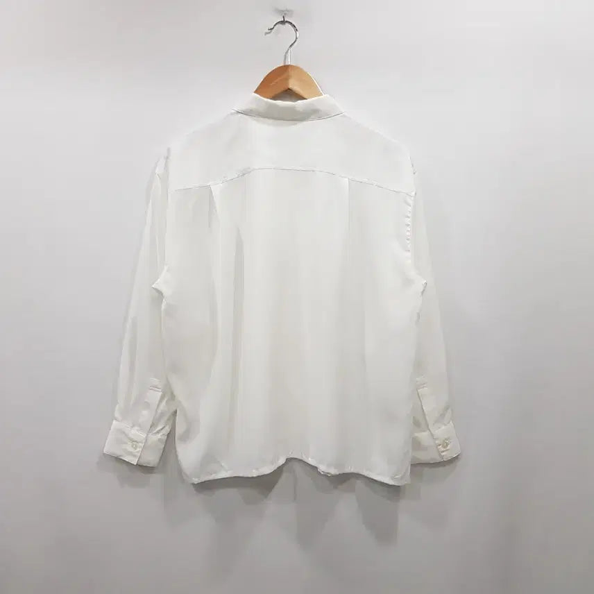 [SOLD OUT] 빈티지 카라 오버핏 박시 오피스룩 하객룩 긴팔 블라우스 여L Q435