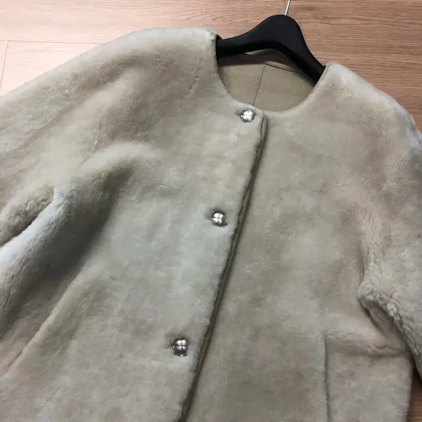 [BUNJANG] Euro Mofi Australian Real Mouton Round Jacket Coat / 유로모피 24년 호주산 리얼 무스탕 라운드 자켓 코트 양털 양가죽