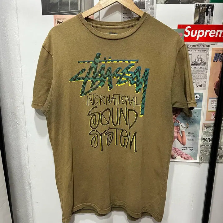 [BUNJANG] Stussy International Sound System Khaki T-Shirt XL / 스투시 인터내셔널 사운드 시스템 카키 반팔티XL