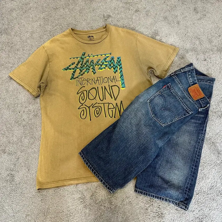 [BUNJANG] Stussy International Sound System Khaki T-Shirt XL / 스투시 인터내셔널 사운드 시스템 카키 반팔티XL
