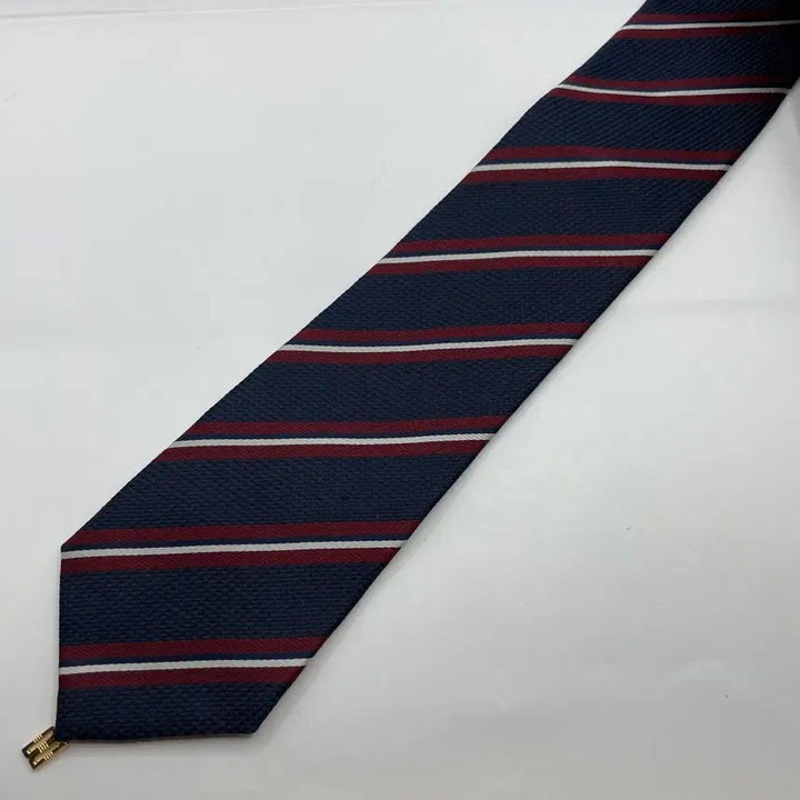 [SOLD OUT] 닥스 패턴 넥타이
