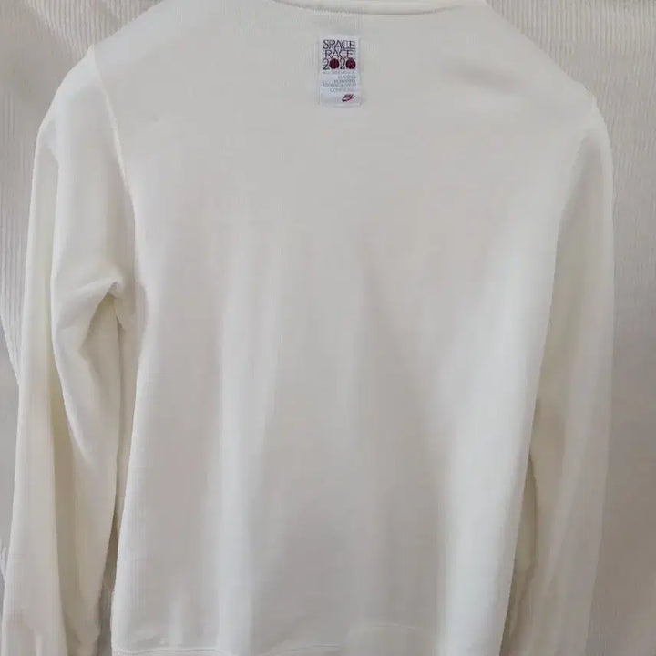 [BUNJANG] Nike White Character Print Zip-Up Jacket (90) / 나이키 화이트 캐릭터 프린팅 집업 자켓90