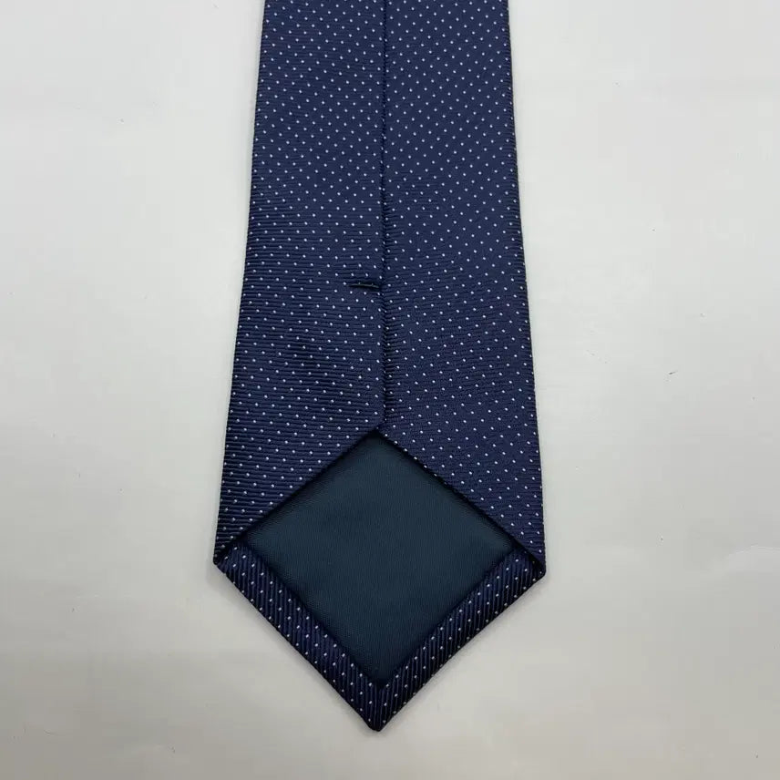 [BUNJANG] Metrocity Patterned Necktie / 메트로시티 패턴 넥타이