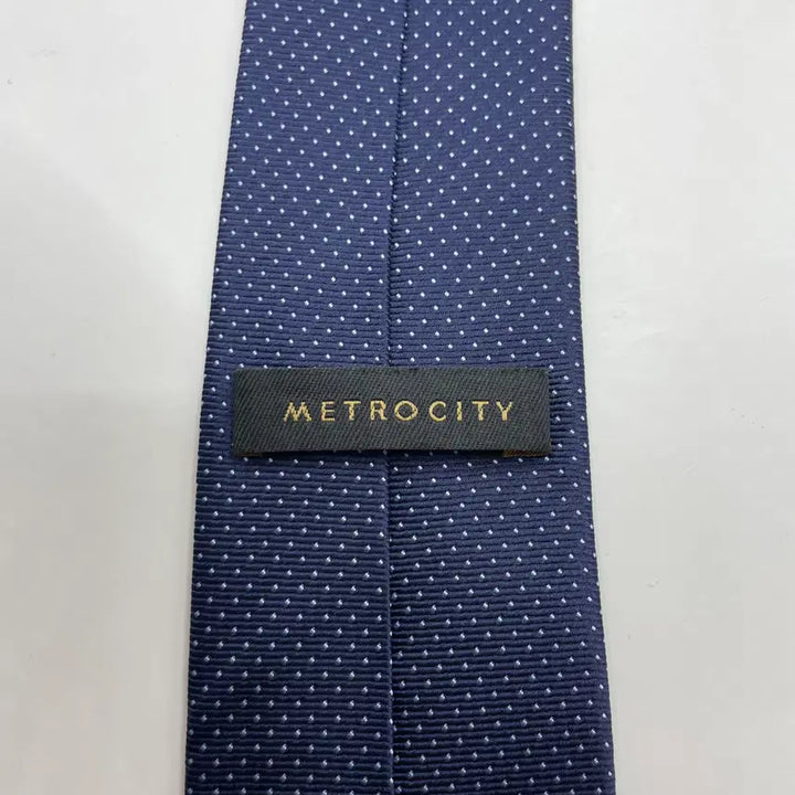 [BUNJANG] Metrocity Patterned Necktie / 메트로시티 패턴 넥타이