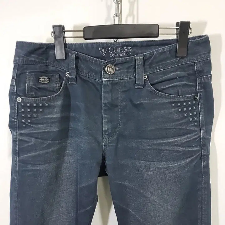 [SOLD OUT] 게스 블랙 데님 청바지