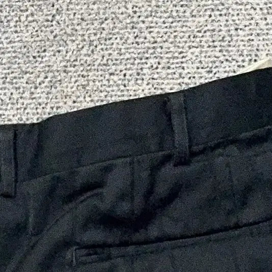 [BUNJANG] Yves Saint Laurent Striped Black Slacks / 입생로랑 스트라이프 블랙 슬랙스 37