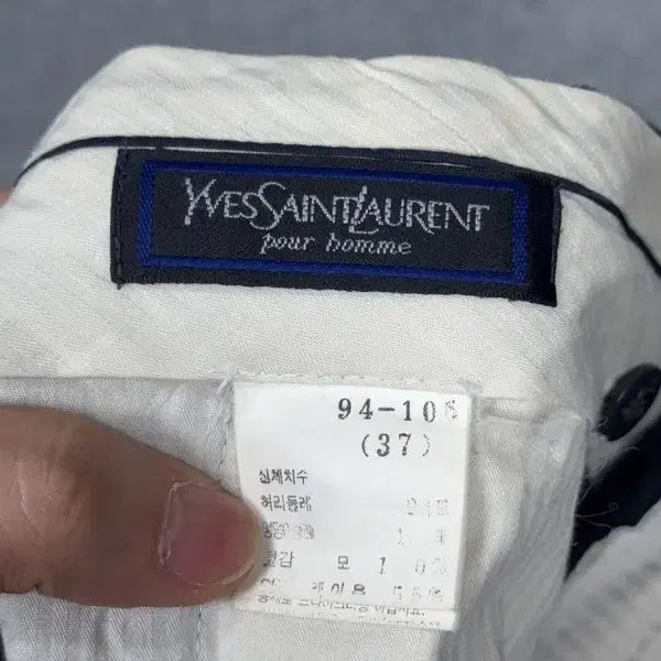 [BUNJANG] Yves Saint Laurent Striped Black Slacks / 입생로랑 스트라이프 블랙 슬랙스 37