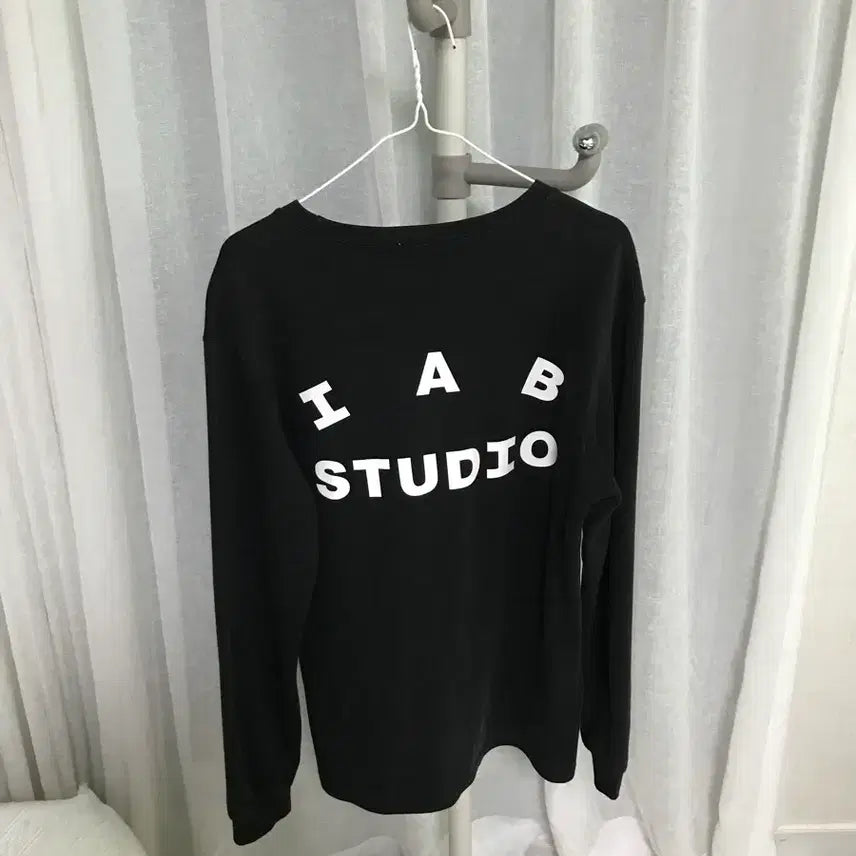 [BUNJANG] IAB Studio Black Long Sleeve S / 아이앱 스튜디오 블랙 롱슬리브 S