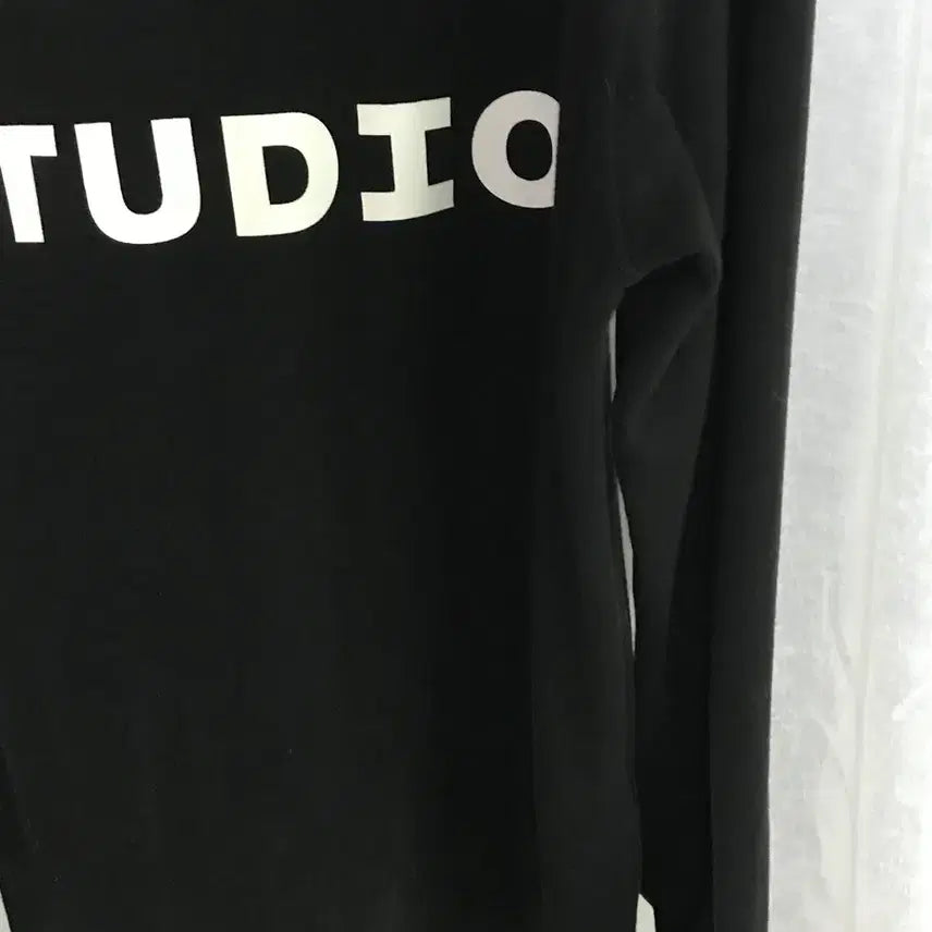 [BUNJANG] IAB Studio Black Long Sleeve S / 아이앱 스튜디오 블랙 롱슬리브 S