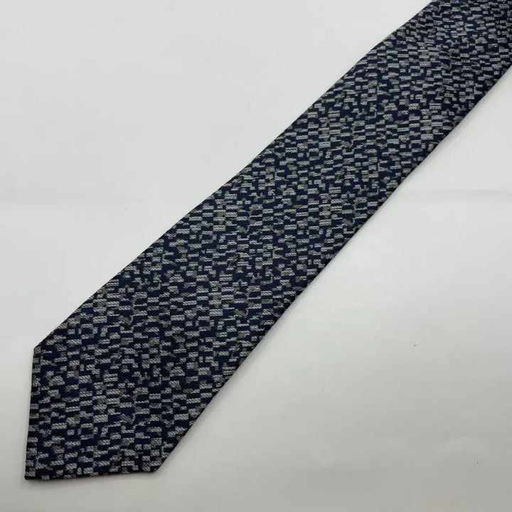 [BUNJANG] Brentwood Pattern Necktie / 브렌트우드 패턴 넥타이