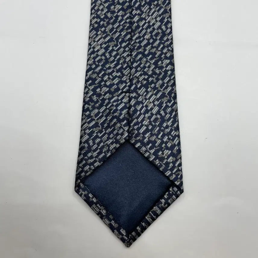 [BUNJANG] Brentwood Pattern Necktie / 브렌트우드 패턴 넥타이