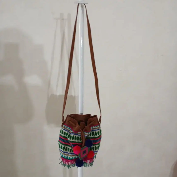 [BUNJANG] &amp; Other Stories Bucket Bag / 앤아더스토리즈 버킷백