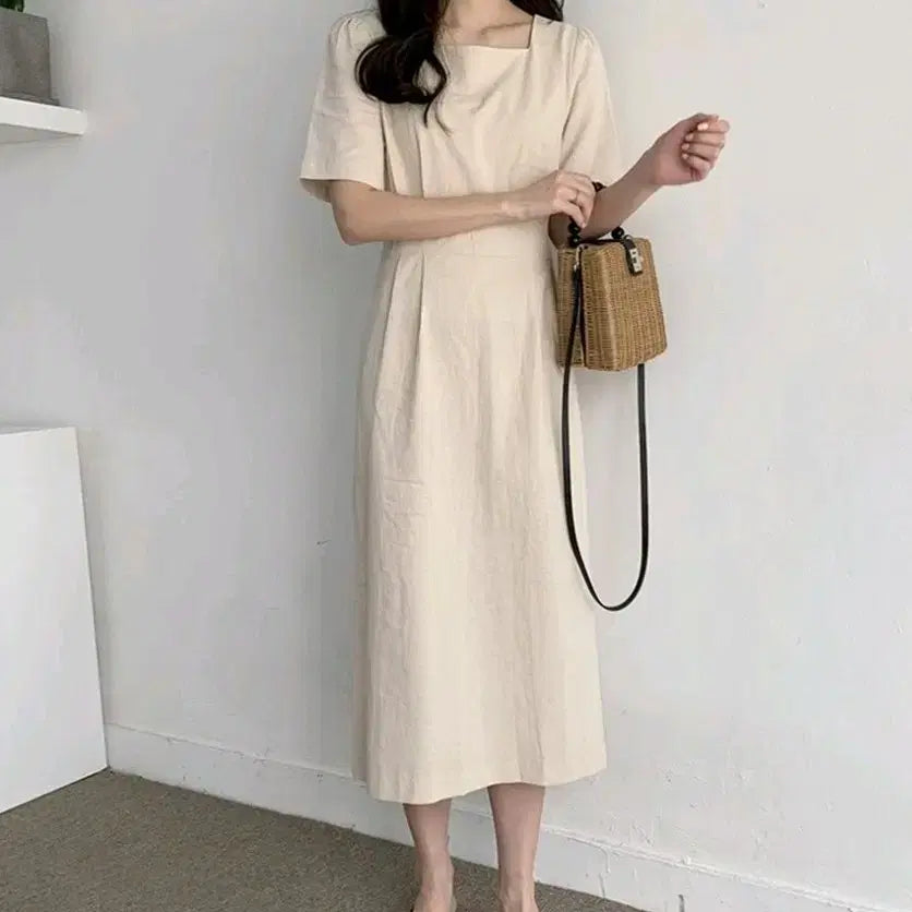 [BUNJANG] Ivory Square Neck Long Sleeve Dress / 아이보리 스퀘어넥 반팔 롱 원피스