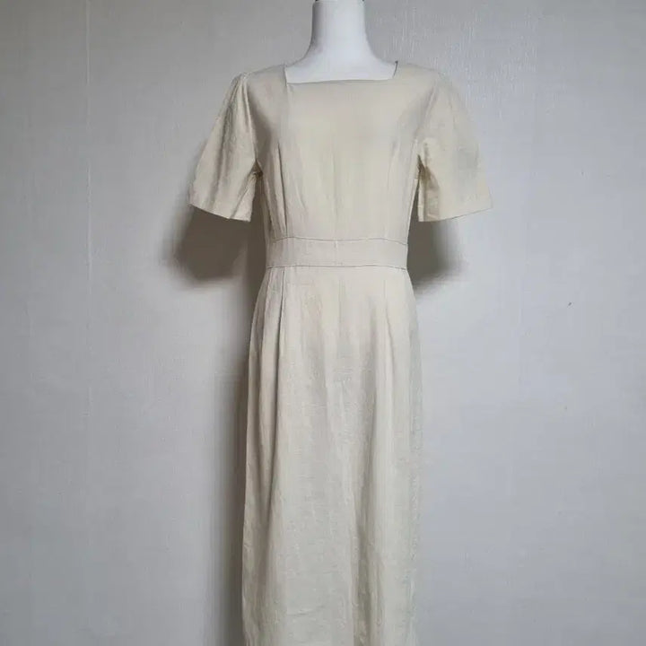 [BUNJANG] Ivory Square Neck Long Sleeve Dress / 아이보리 스퀘어넥 반팔 롱 원피스