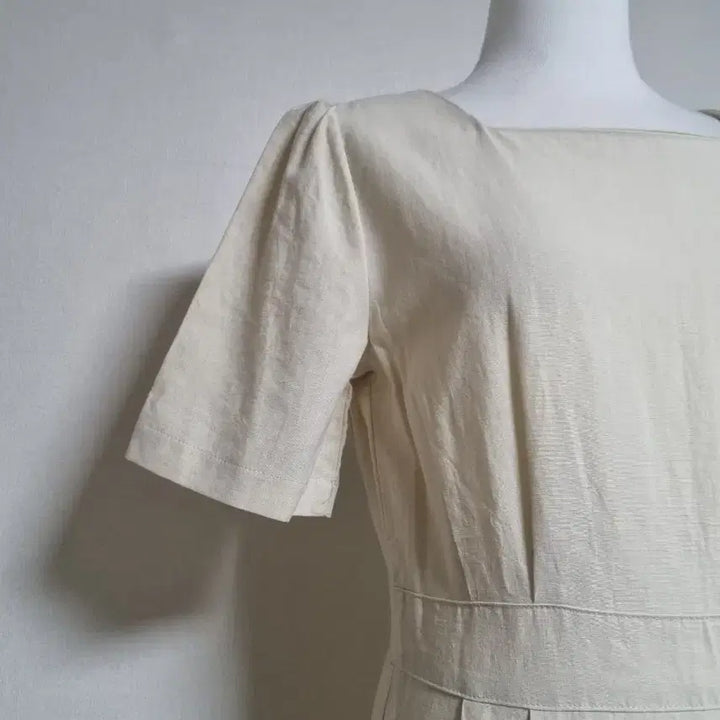 [BUNJANG] Ivory Square Neck Long Sleeve Dress / 아이보리 스퀘어넥 반팔 롱 원피스