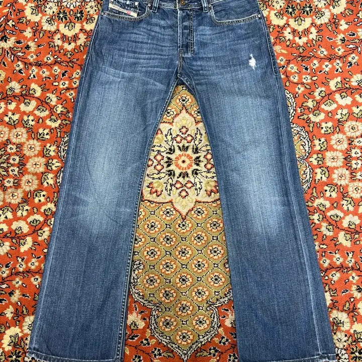 [SOLD OUT] [30] 디젤 빈티지 자티니 부츠컷 플레어 데님 팬츠 중청