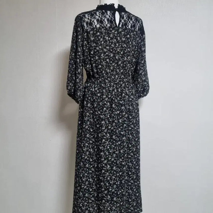 [BUNJANG] Black Floral Lace Neck Long Dress / L335 잔꽃 레이스 넥 롱 원피스 블랙