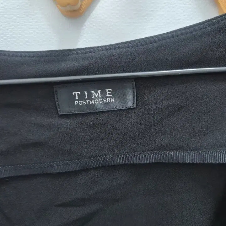 [BUNJANG] TIME Black Pleated Long Dress / TIME 타임 블랙 플리츠 원피스